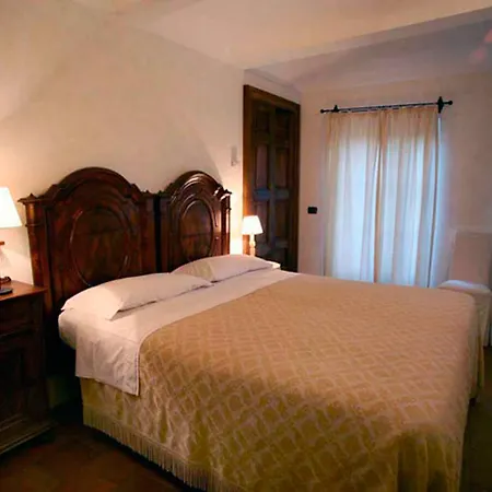 Dindina Vakantieboerderij Neviglie